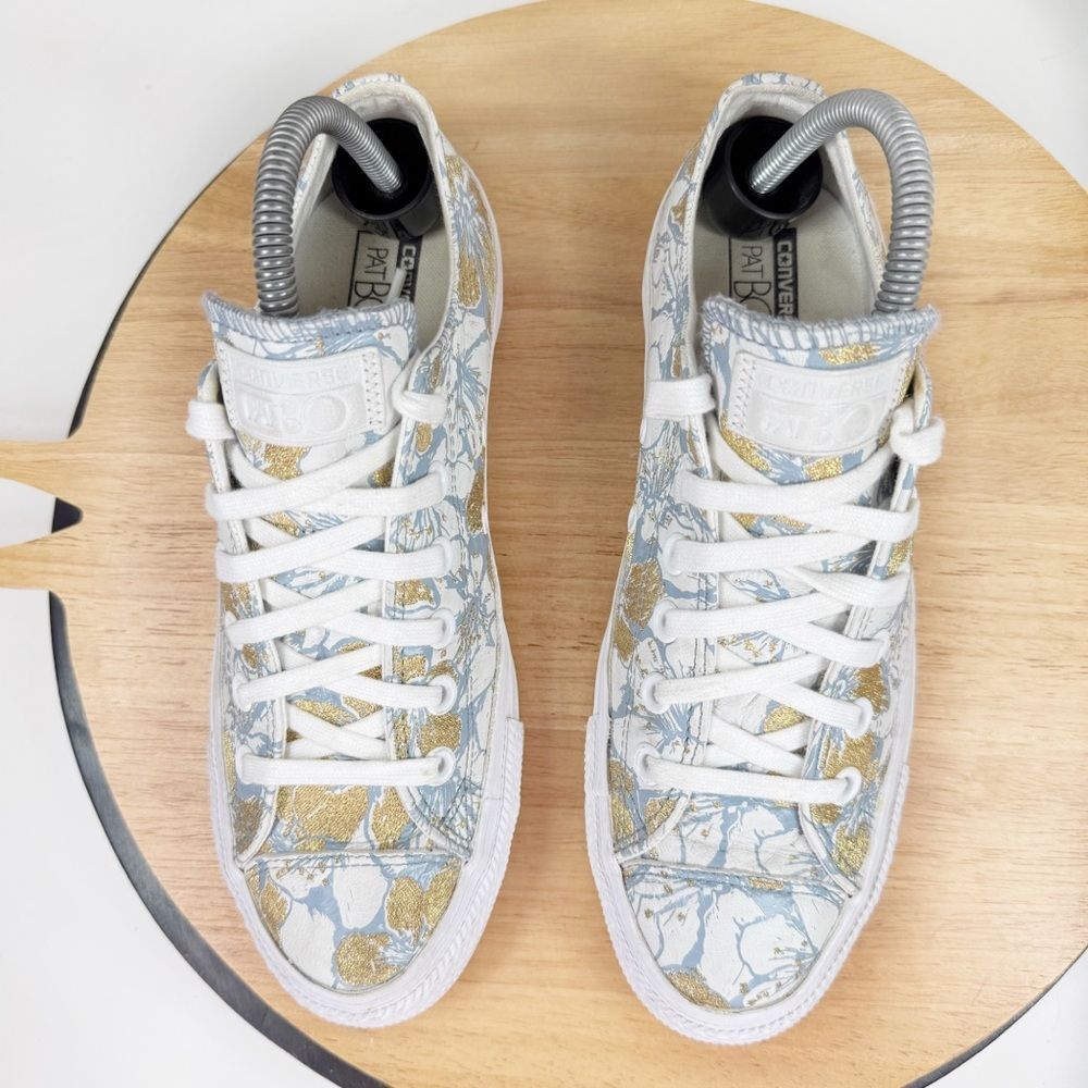 Converse Pat Bo Chuck Taylor Ox Floral Embroidered Leather Sneakers Blue Gold 8 - Picture 4 of 11